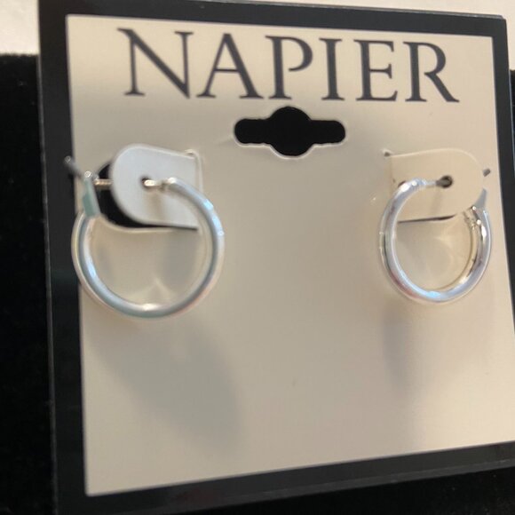 Napier ~ Small Hoop Earrings ~ Silver-Tone ~ 1/2 inch Diameter ~ New with Tags - Picture 1 of 7